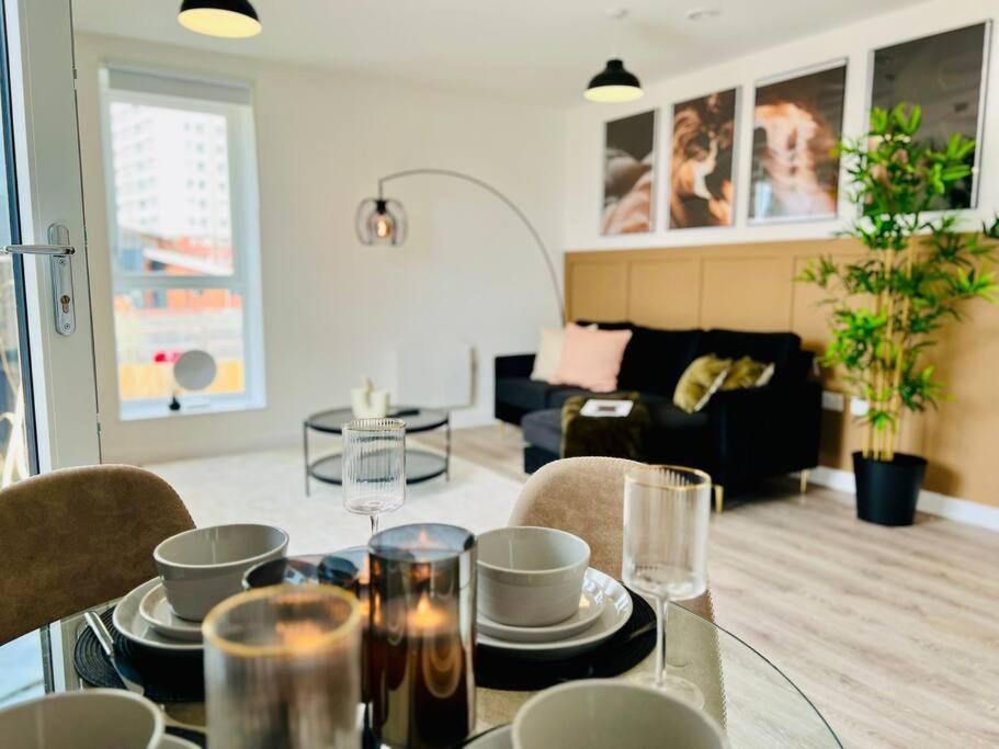 Hessian Lounge -Wyndale- Central 2Br W/Parking Birmingham Dış mekan fotoğraf