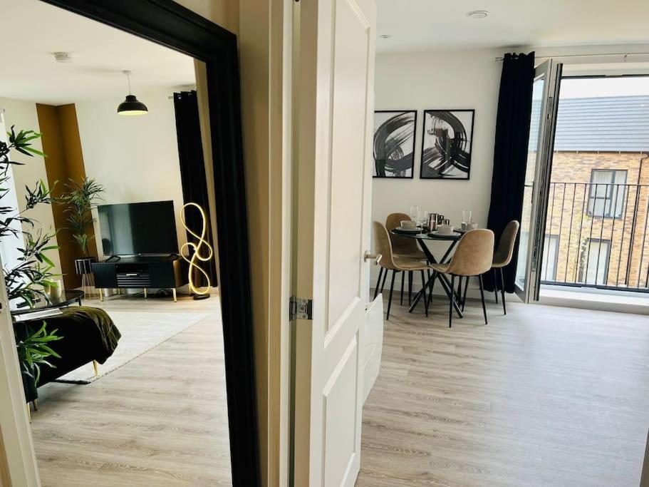 Hessian Lounge -Wyndale- Central 2Br W/Parking Birmingham Dış mekan fotoğraf