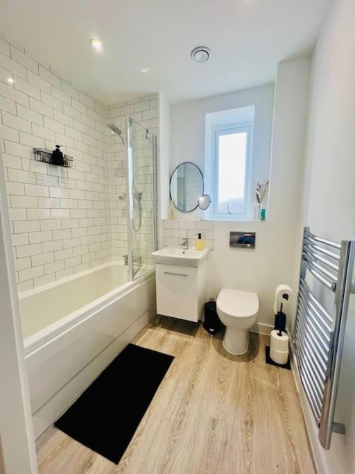 Hessian Lounge -Wyndale- Central 2Br W/Parking Birmingham Dış mekan fotoğraf