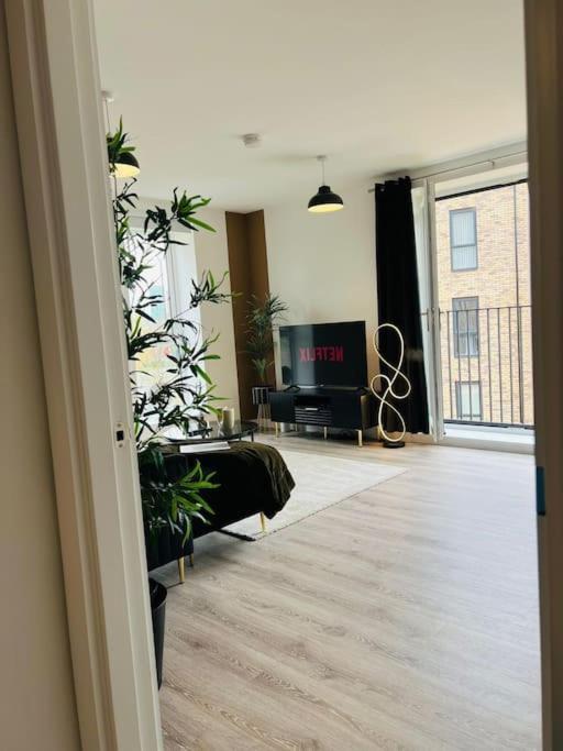 Hessian Lounge -Wyndale- Central 2Br W/Parking Birmingham Dış mekan fotoğraf