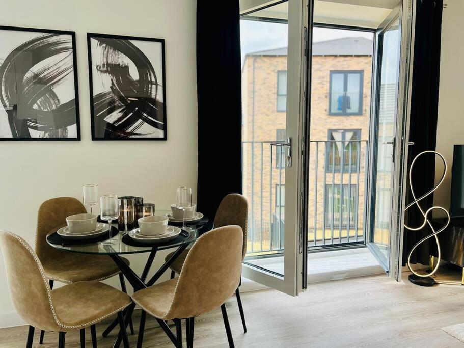 Hessian Lounge -Wyndale- Central 2Br W/Parking Birmingham Dış mekan fotoğraf